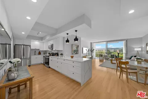 10433 Wilshire Blvd #1208, Los Angeles, CA 90024