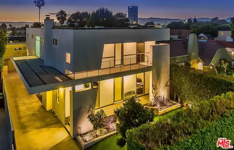 1131 S Ridgeley Dr, Los Angeles, CA 90019