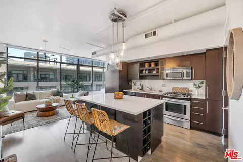 1100 S Hope St #1313, Los Angeles, CA 90015