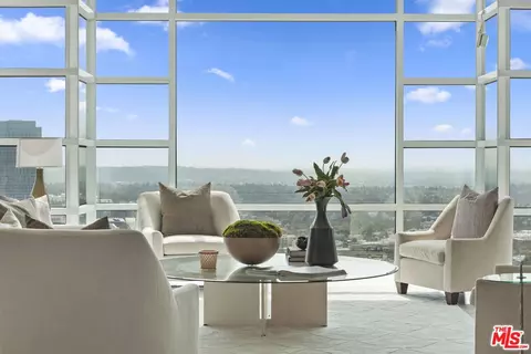 10380 Wilshire Blvd #1803, Los Angeles, CA 90024