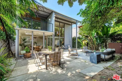 7936 W 79th St, Playa Del Rey, CA 90293
