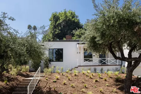2121 Ames St, Los Angeles, CA 90027