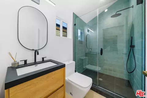 14000 Addison St, Sherman Oaks, CA 91423