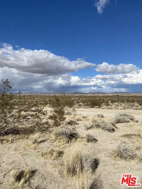 403 Sun Beam Ave, Sunfair, CA 92252 photo 7