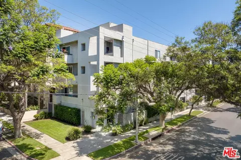 1546 Camden Ave, Los Angeles, CA 90025