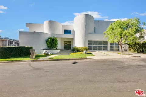 3400 Red Rose Dr, Encino, CA 91436