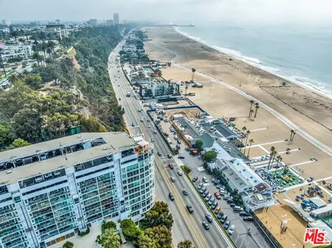 260 Mabery Rd, Santa Monica, CA 90402