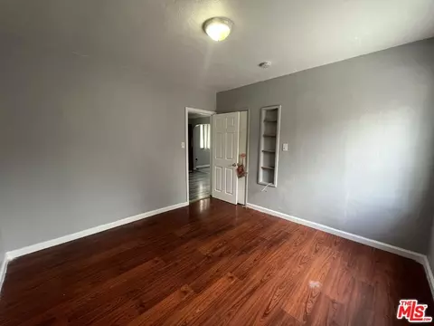 301 S Acacia Ave, Compton, CA 90220 photo 6