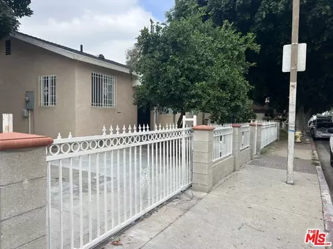301 S Acacia Ave, Compton, CA 90220 photo 13