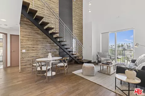 903 S New Hampshire Ave #504, Los Angeles, CA 90006