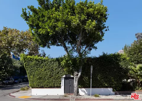 8629 Rugby Dr, West Hollywood, CA 90069