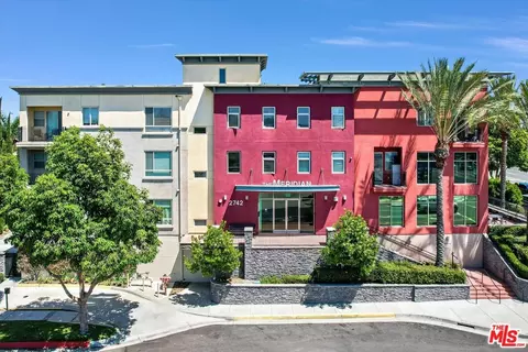 2742 Cabrillo Ave #112, Torrance, CA 90501
