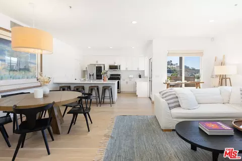 6020 Seabluff Dr #440, Playa Vista, CA 90094