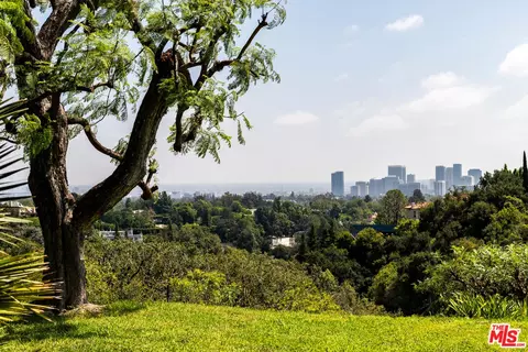 10663 Chalon Rd, Los Angeles, CA 90077