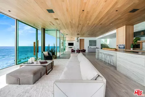 24300 Malibu Rd, Malibu, CA 90265