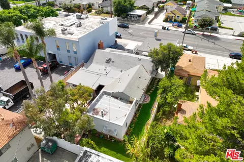 25324 Narbonne Ave, Lomita, CA 90717
