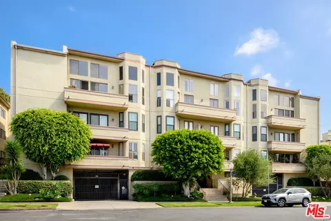 2332 Fox Hills Dr #306, Los Angeles, CA 90064