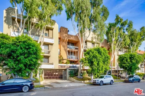 740 N Kings Rd #310, Los Angeles, CA 90069