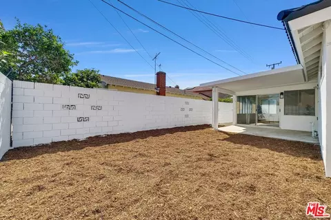 424 E 211th St, Carson, CA 90745 photo 35