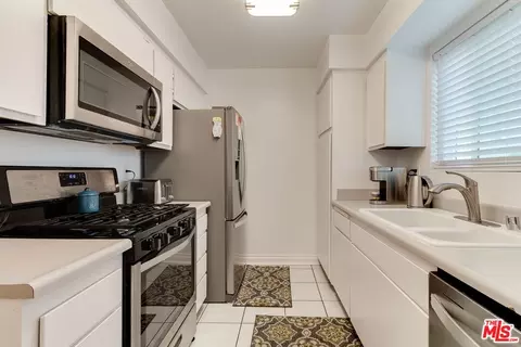 21724 Grace Ave #20, Carson, CA 90745 photo 11