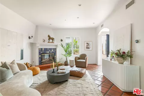 1414 N Harper Ave #9, West Hollywood, CA 90046