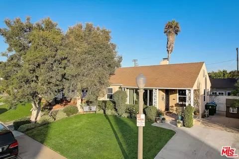8400 Flight Ave, Los Angeles, CA 90045