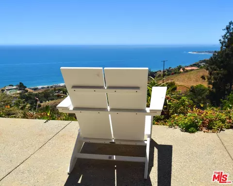 3279 Rambla Pacifico St, Malibu, CA 90265