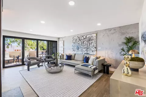1010 Hammond St #306, West Hollywood, CA 90069