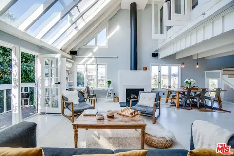 33 Reef St #8, Marina Del Rey, CA 90292