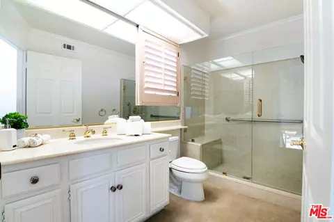 724 Wind Willow Way, Simi Valley, CA 93065 photo 17
