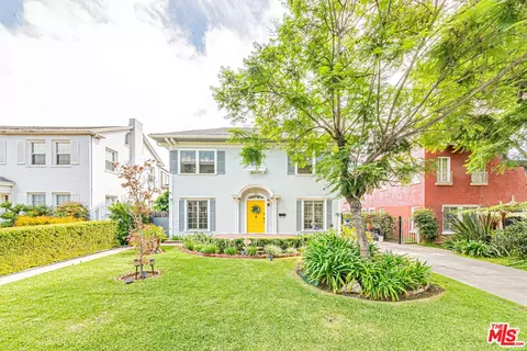 860 S Bronson Ave, Los Angeles, CA 90005