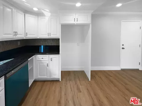 1618 E Abbottson St, Carson, CA 90746 photo 11