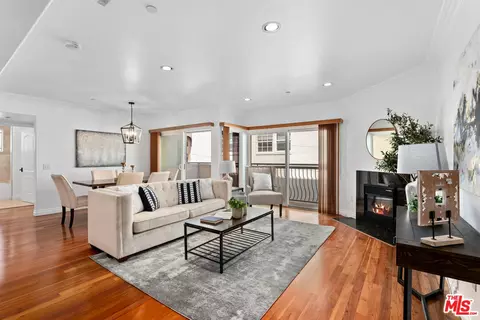 3855 Ingraham St #401, Los Angeles, CA 90005