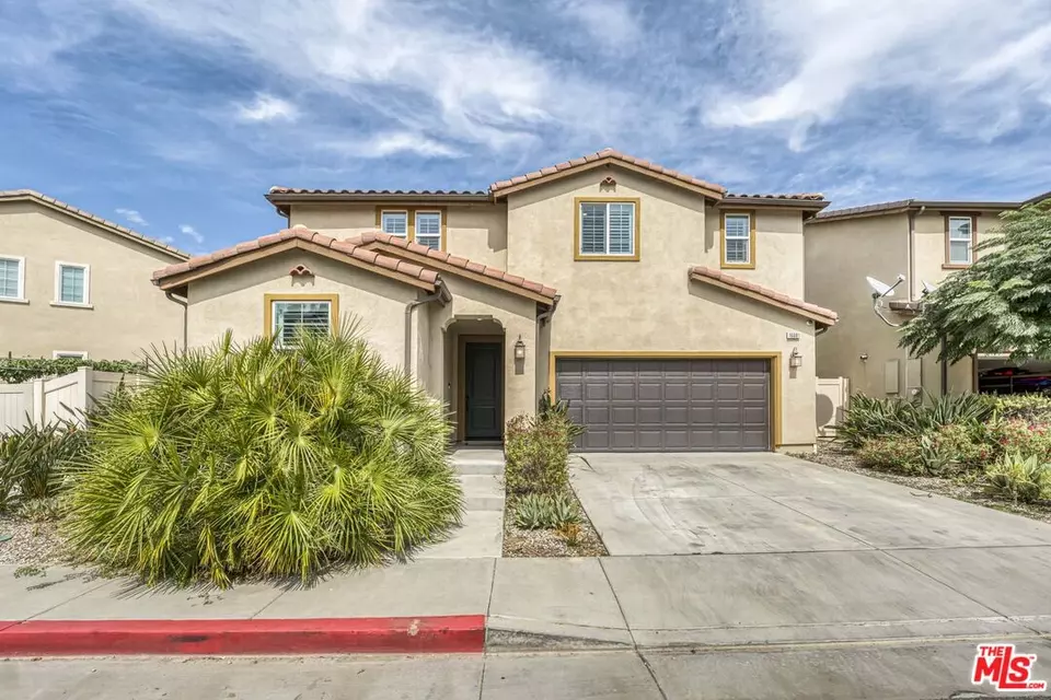 16081 Columbus Ln, North Hills, CA 91343 30 Photos Movoto