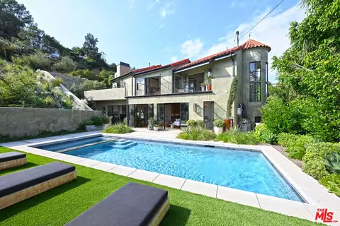2811 Belden Dr, Los Angeles, CA 90068