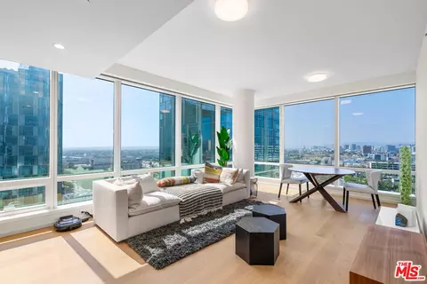 877 Francisco St #1811, Los Angeles, CA 90017