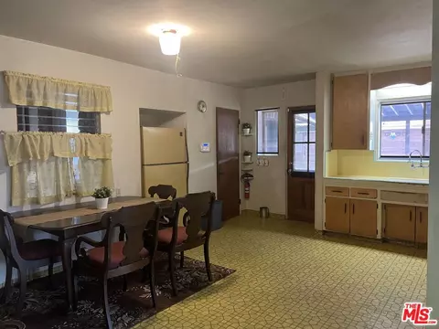 Dining - 9934 Tujunga Canyon Blvd, Tujunga, CA 91042 photo 1 of 2