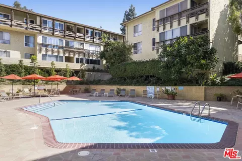6275 Canterbury Dr #202, Culver City, CA 90230