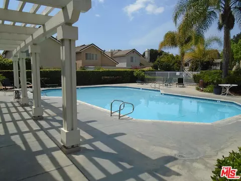 8725 Beckenham Ln #A, Inglewood, CA 90305