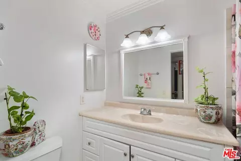 20233 Eddington Dr, Carson, CA 90746 photo 29