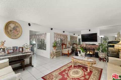 20233 Eddington Dr, Carson, CA 90746 photo 6