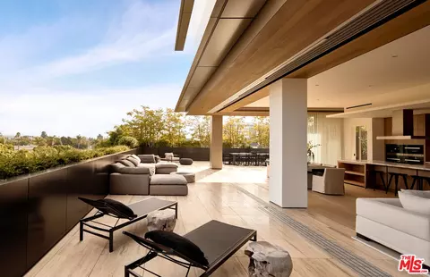 8899 Beverly Blvd #4B, West Hollywood, CA 90048