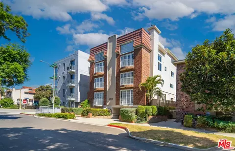 2204 S Bentley Ave #303, Los Angeles, CA 90064
