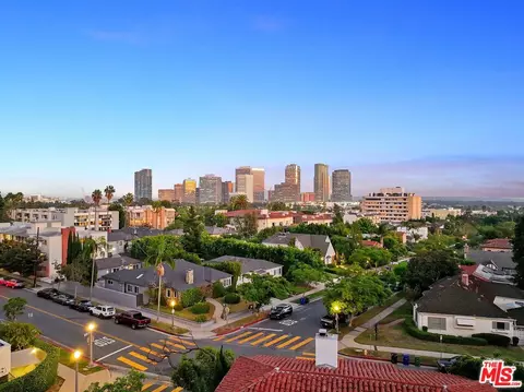 10430 Wilshire Blvd #504, Los Angeles, CA 90024