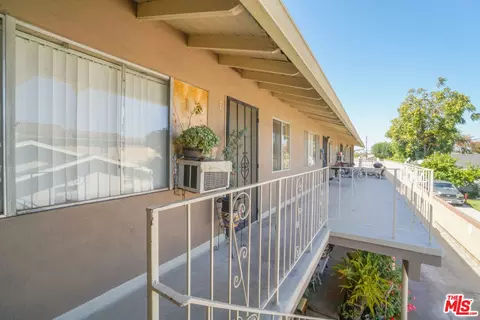 6705 Heliotrope Ave, Bell, CA 90201 photo 12