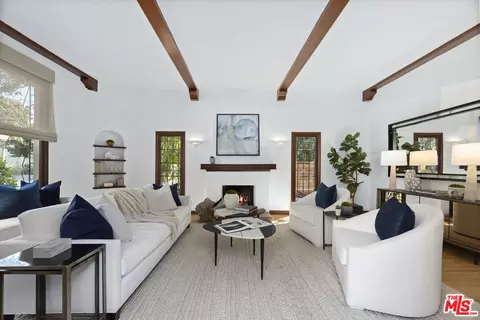 Undisclosed, Los Angeles, CA 90024