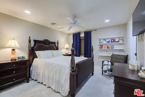 4345 Hazelbrook Ave, Long Beach, CA 90808 photo 9