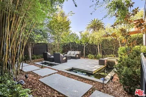718 S Westgate Ave, Los Angeles, CA 90049
