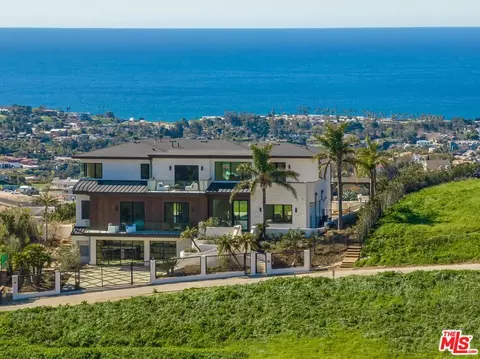 5811 Murphy Way, Malibu, CA 90265