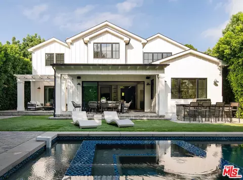 5088 Amestoy Ave, Encino, CA 91316
